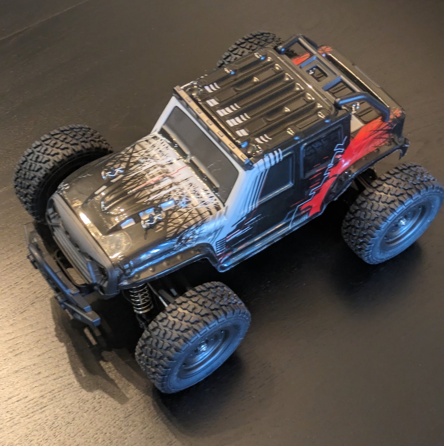 RC 4x4 Jeep with Brushless Motor